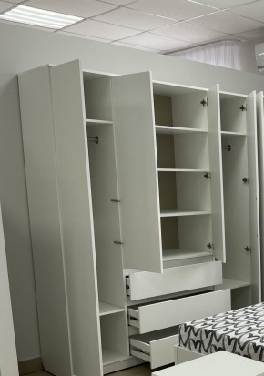 Шкаф 4-ств. с 3 ящиками "Бьянко" в Полевском - polevskoy.ok-mebel.com | фото 2